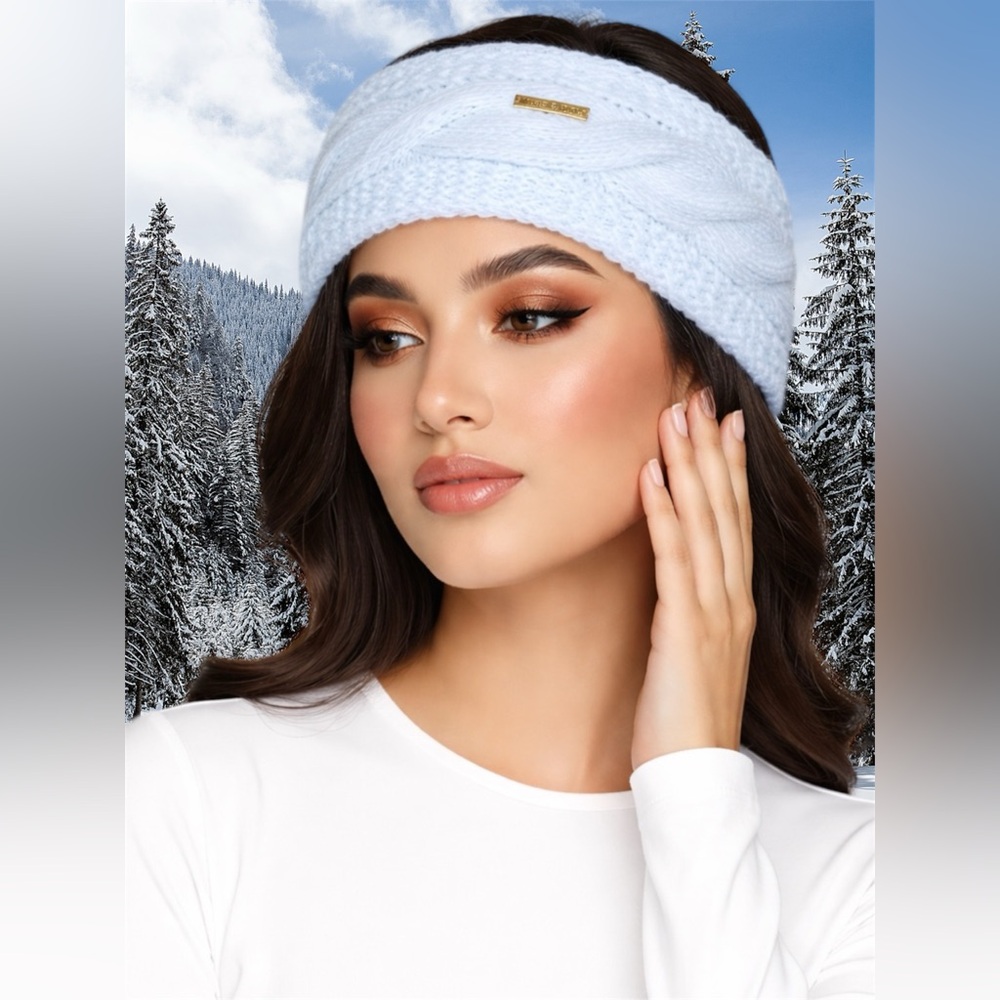 2 for $30 ✅ Michael Kors White Cable Knit Headband - Picture 8 of 15